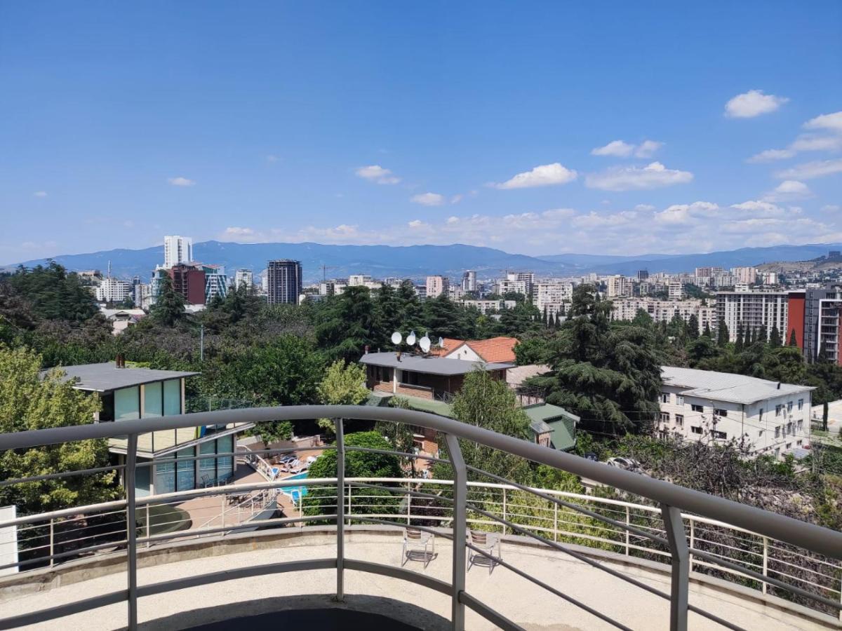 Hotel Beaumonde Garden Tbilisi Buitenkant foto